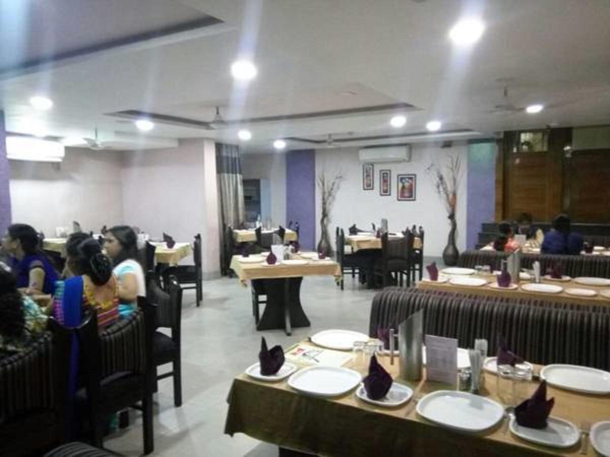 Hotel Shree Pushpak Raigarh Εξωτερικό φωτογραφία